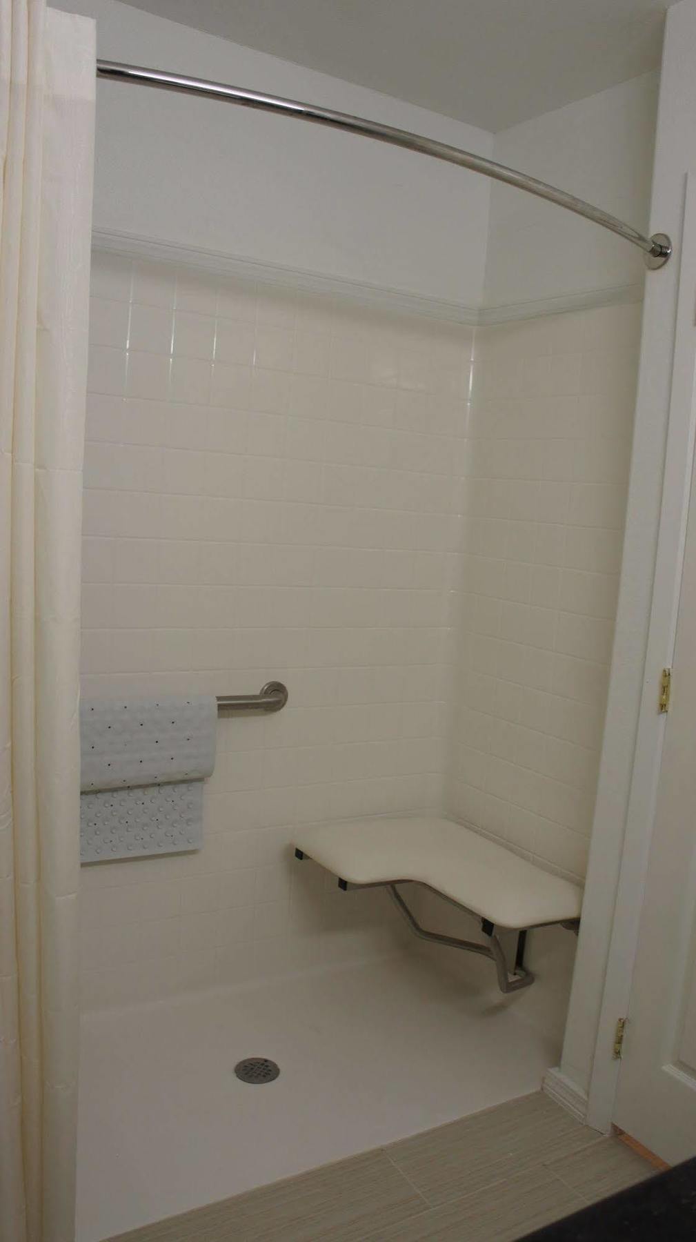 Lux Inn And Suites Three Rivers Esterno foto